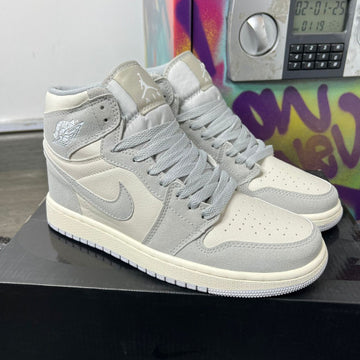 Jordan Retro 1 High Grey Mujer